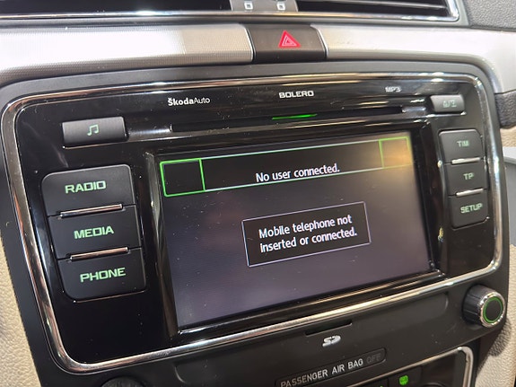 Skoda Superb 18 of 29