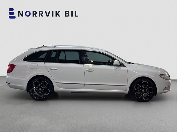 Skoda Superb 3 of 29