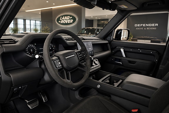 Land Rover Defender 110 4 of 5