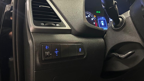 Hyundai Tucson 12 of 25