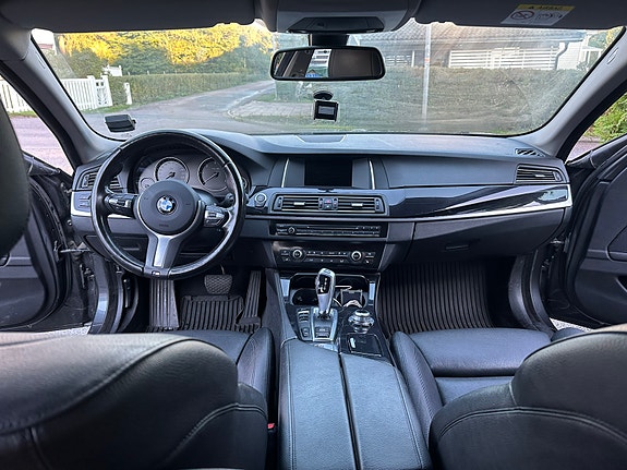 BMW 520d 6 of 12