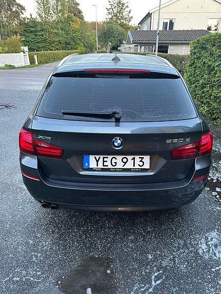 BMW 520d 4 of 12