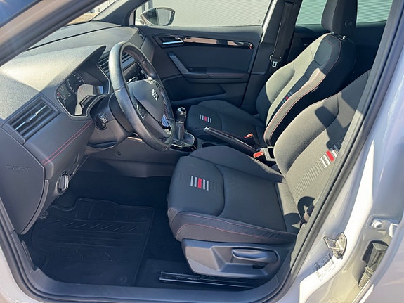Seat Arona 10 of 13