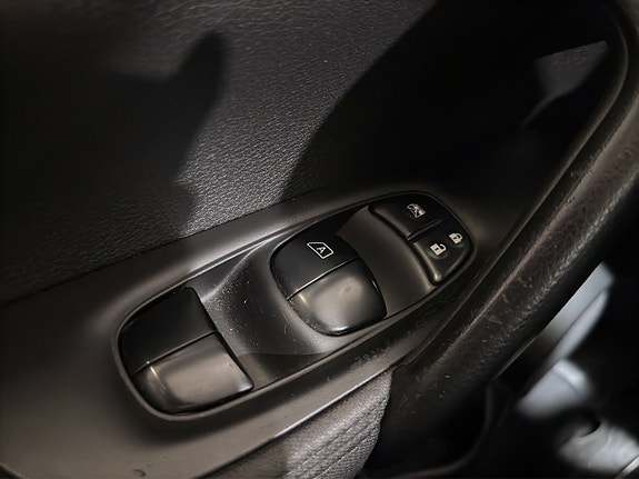 Nissan Qashqai 16 of 24