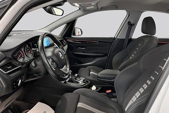 BMW 220d 6 of 11