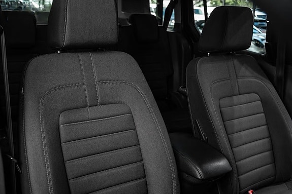 Ford Tourneo Connect 7 of 17