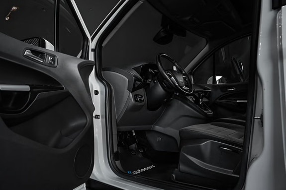 Ford Tourneo Connect 16 of 17