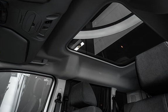 Ford Tourneo Connect 10 of 17