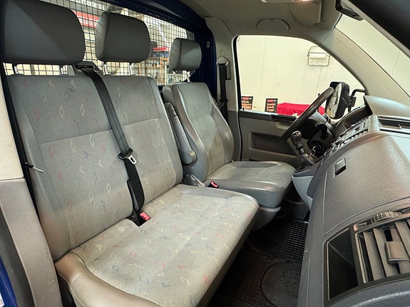 Volkswagen Transporter 18 of 20