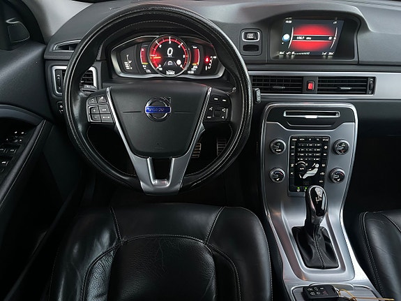 Volvo V70 14 of 24