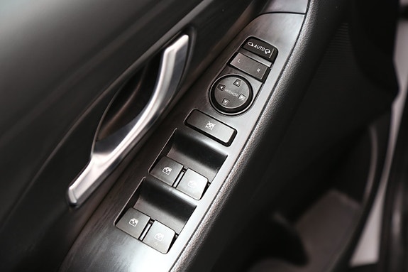 Hyundai i30 11 of 23