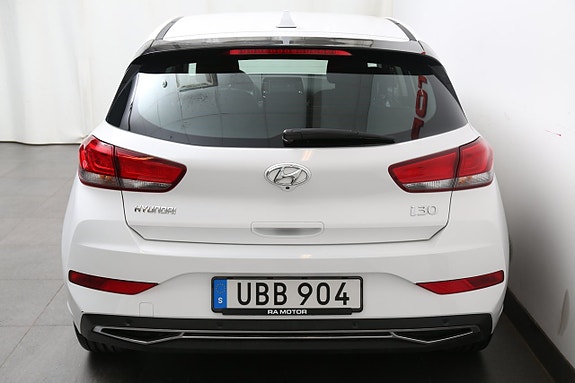 Hyundai i30 7 of 23