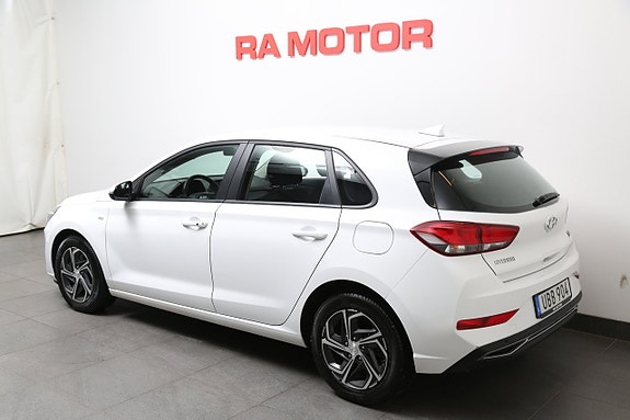 Hyundai i30 4 of 23