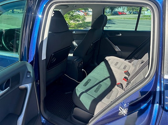 Volkswagen Tiguan 8 of 14