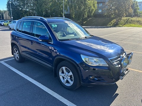 Volkswagen Tiguan 6 of 14