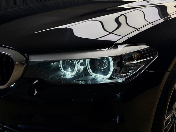 BMW 520d 5 of 30