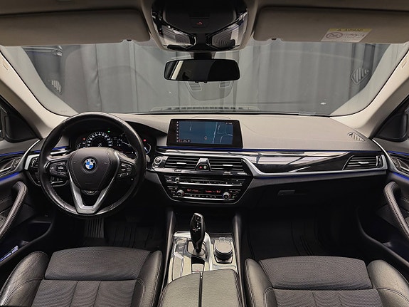 BMW 520d 24 of 30