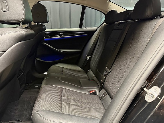 BMW 520d 19 of 30
