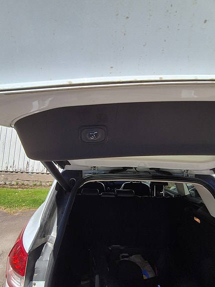 Ford Kuga 10 of 13