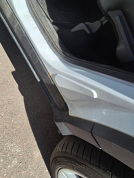 Ford Kuga 9 of 13