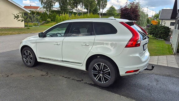 Volvo XC60 9 of 9