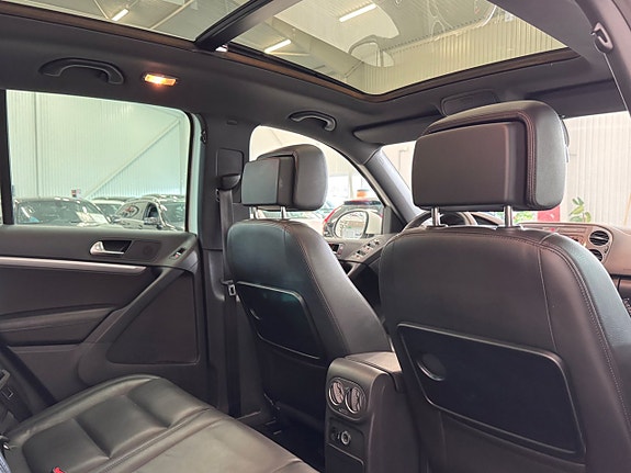 Volkswagen Tiguan 15 of 29