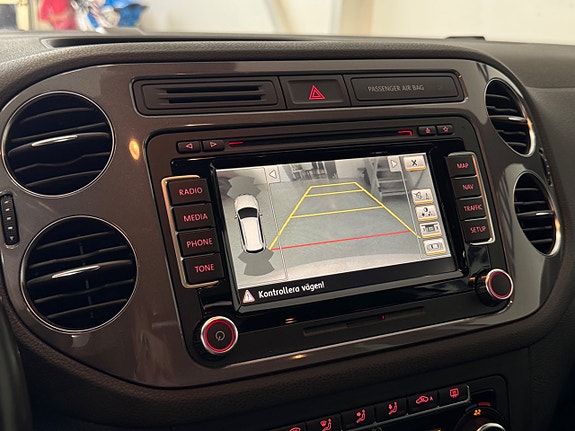 Volkswagen Tiguan 22 of 29