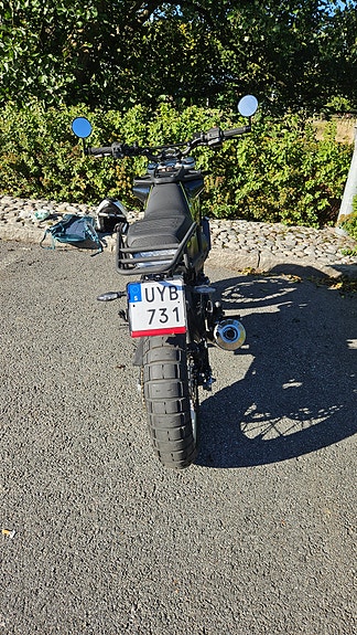 Husqvarna SVARTPILEN 401 6 of 7
