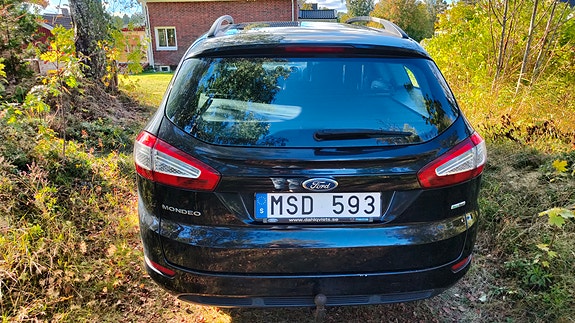 Ford Mondeo 3 of 4