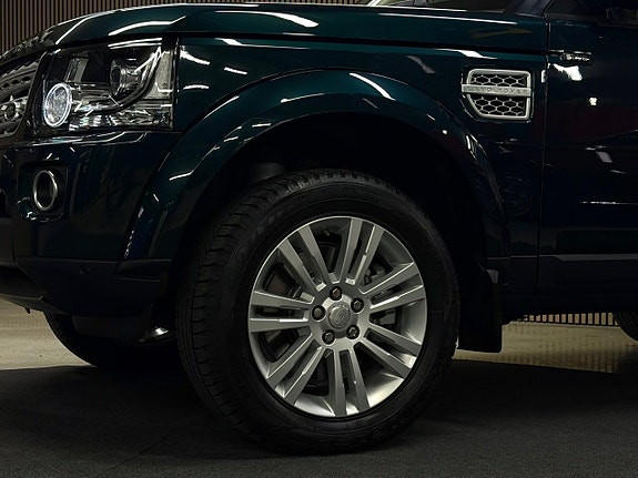Land Rover Discovery 6 of 30