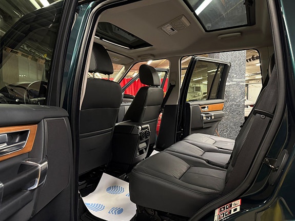 Land Rover Discovery 30 of 30
