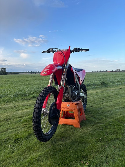 Honda CRF 450 5 of 8