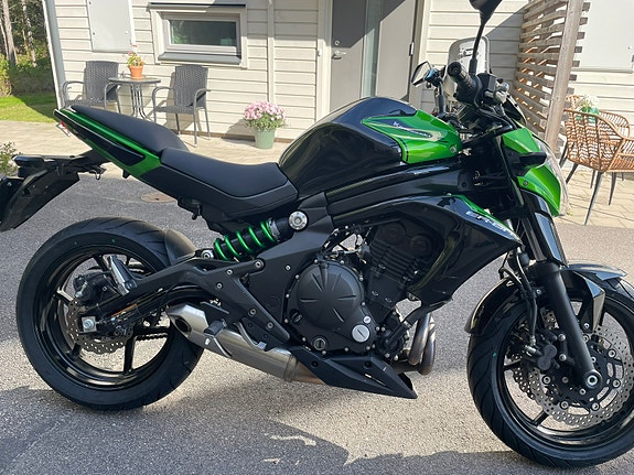 Kawasaki Ninja ER-6N låga mil 3 of 9