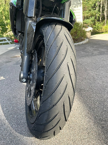 Kawasaki Ninja ER-6N låga mil 8 of 9