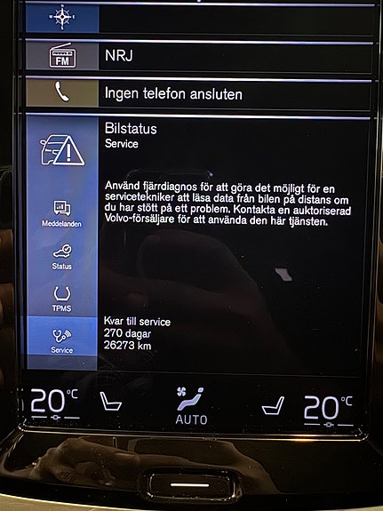 Volvo V60 Cross Country 24 of 30