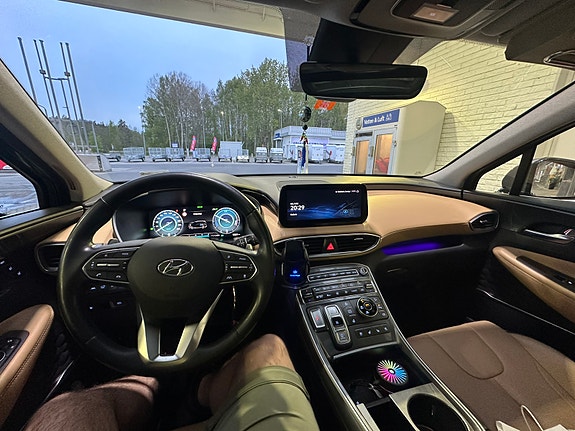 Hyundai Santa Fe 4 of 14