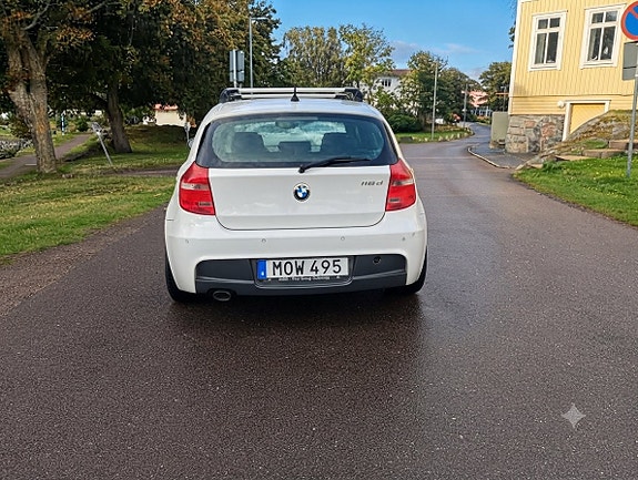 BMW 118d 5 of 8