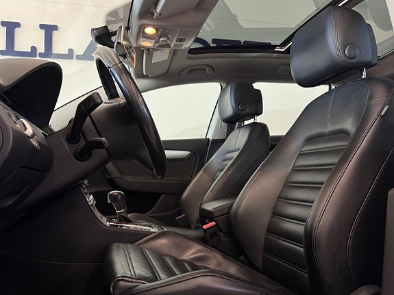 Volkswagen Passat Alltrack 13 of 28