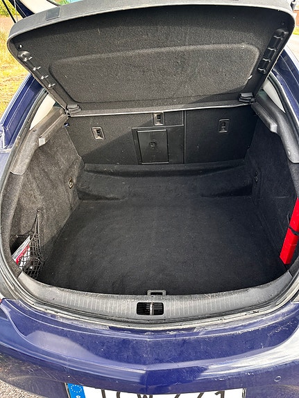 Opel Insignia 6 of 6