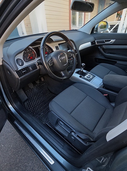 Audi A6 2 of 22