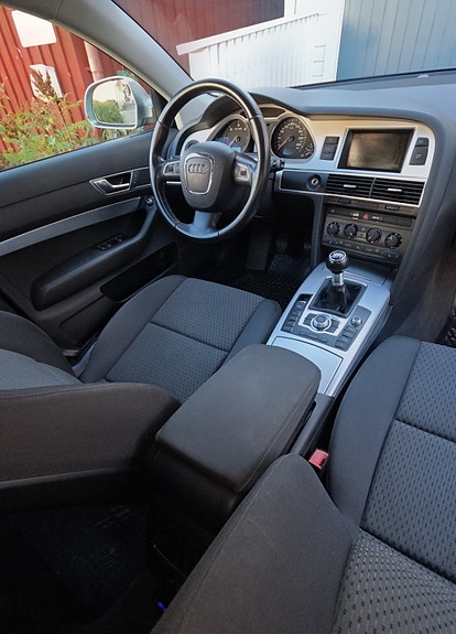 Audi A6 8 of 22