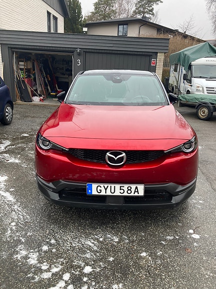 Mazda MX-30 3 of 7