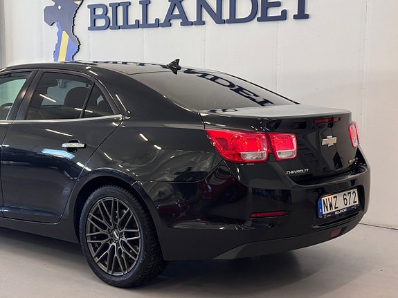 Chevrolet Malibu 6 of 24