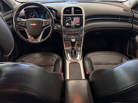 Chevrolet Malibu 17 of 24