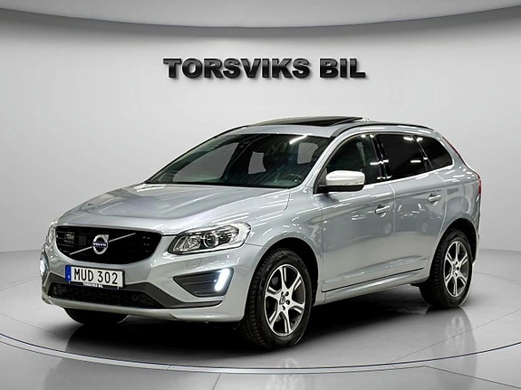 Volvo XC60 2 of 25
