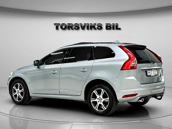 Volvo XC60 5 of 25