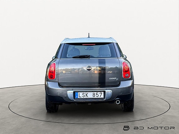 MINI Countryman Cooper D 5 of 16