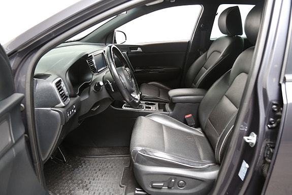 Kia Sportage 11 of 28