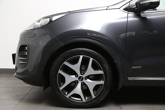 Kia Sportage 8 of 28