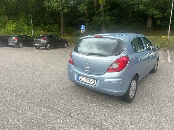 Opel Corsa 4 of 5